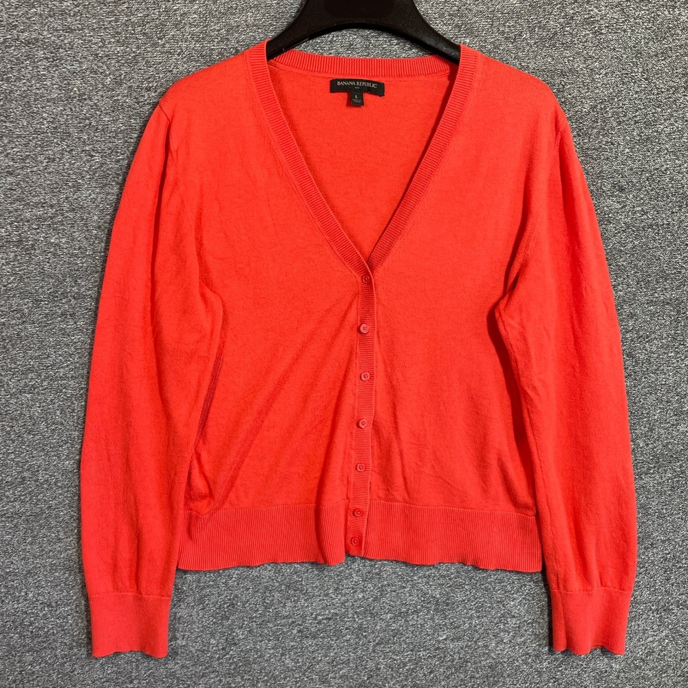 Banana Republic Womens V-Neck Cardigan Sweater Coral Orange Size L Long Sleeve